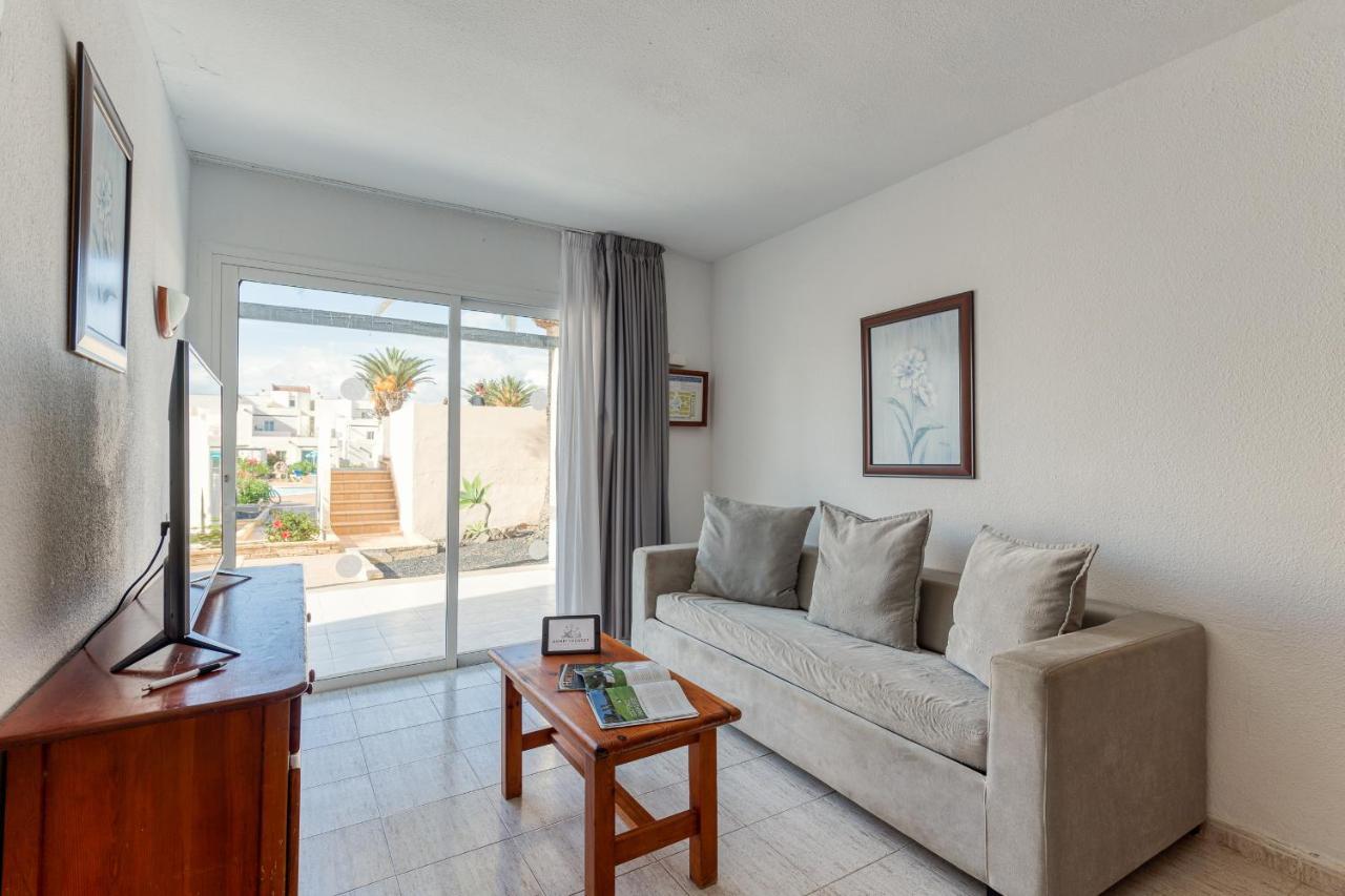 דירות Apartamento 1 Con Terraza Y Piscina En קורלחו מראה חיצוני תמונה